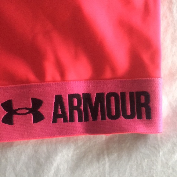 Under Armour Sports Bra - Picture 2 of 3